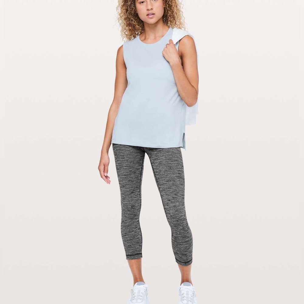 (A10) Lululemon Athletic Crop Wunder Under Crop (Hi-Rise) Leggings, Size 8,